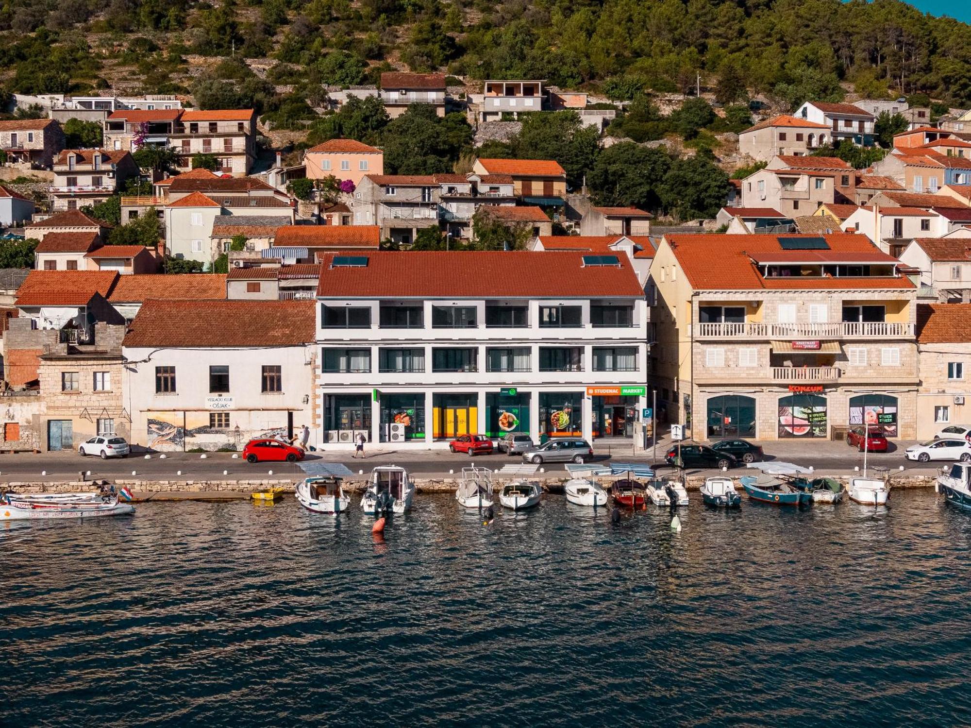 Apartments & Rooms Fisherman'S Luck Vela Luka Extérieur photo